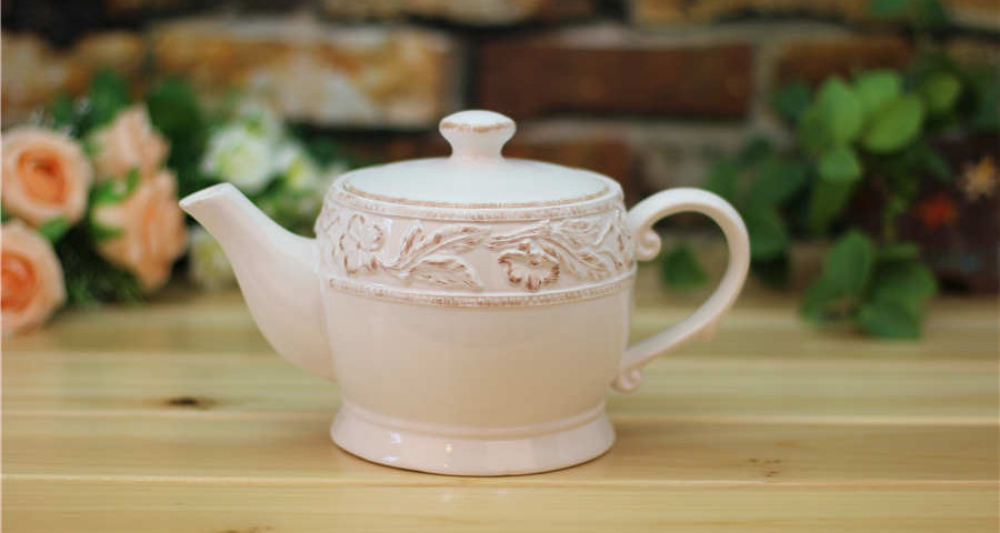 Hant Painted Ceramics Teapot