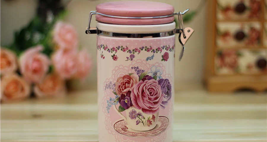 Romantic Rose ceramic jars with lids