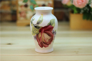 Solo Show tall white ceramic vase
